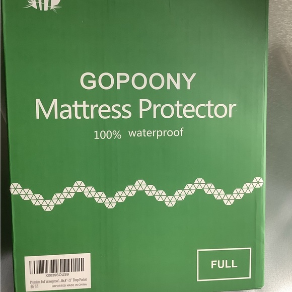 Cooling Mattress Protector - Picture 3 of 4